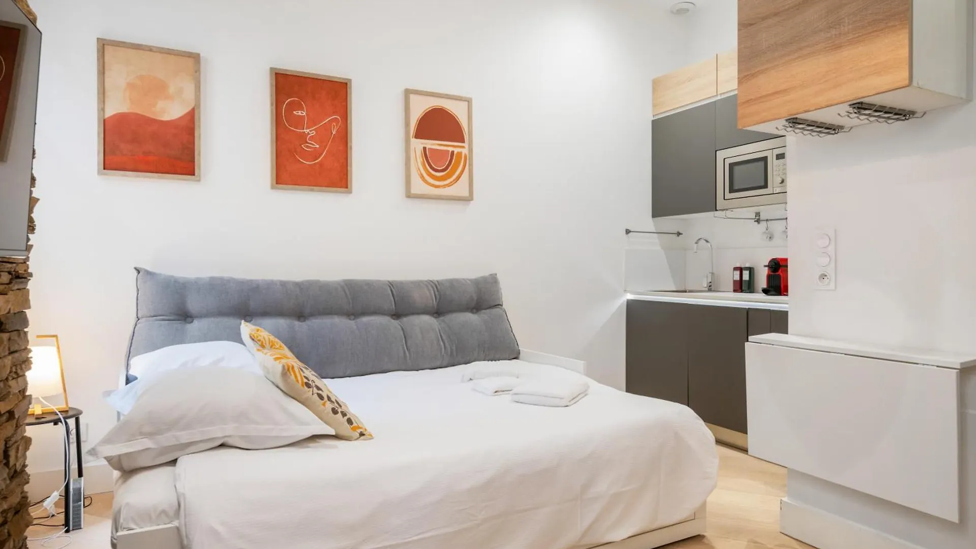 Apartment Charme Nicois Avec Terrasse En Ville Nice